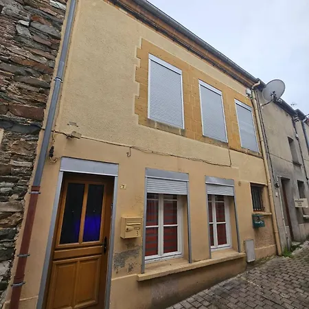 Feriehus La Phyllade *